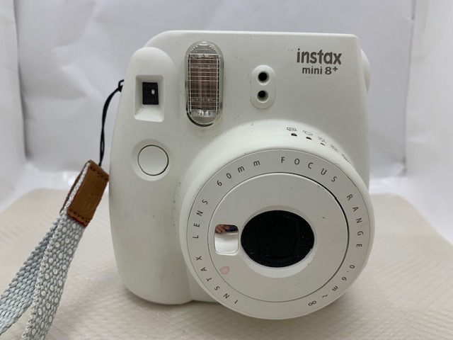 ☆1000円スタート☆　FUJIFILM instax mini8 富士フィルム チェキ 本体 ホワイトカラー インスタントカメラ ポラロイド　◆27474