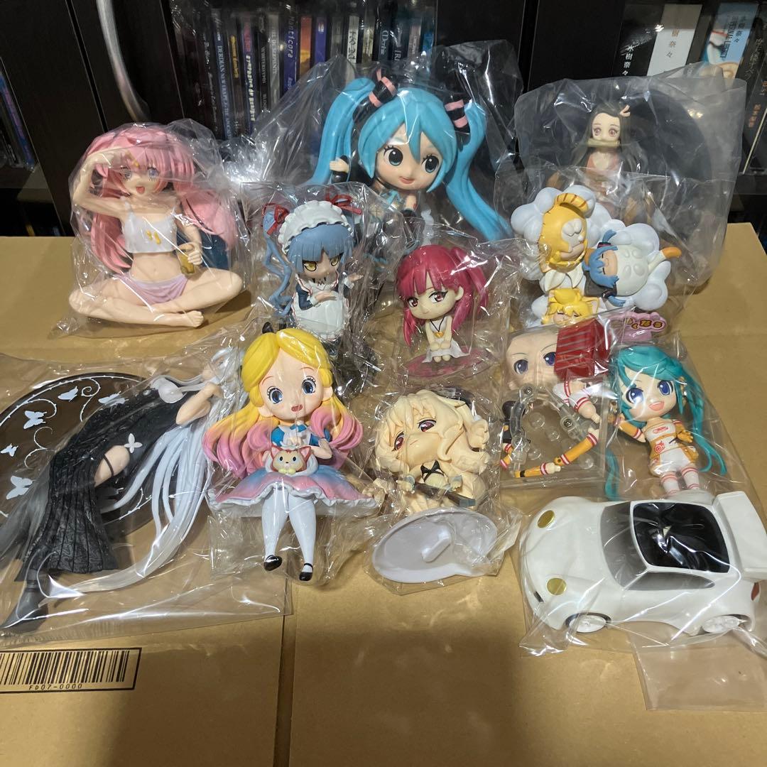 フィギュア　まとめ売り　初音ミク　モルジアナ　ミリム　ねんどろいど