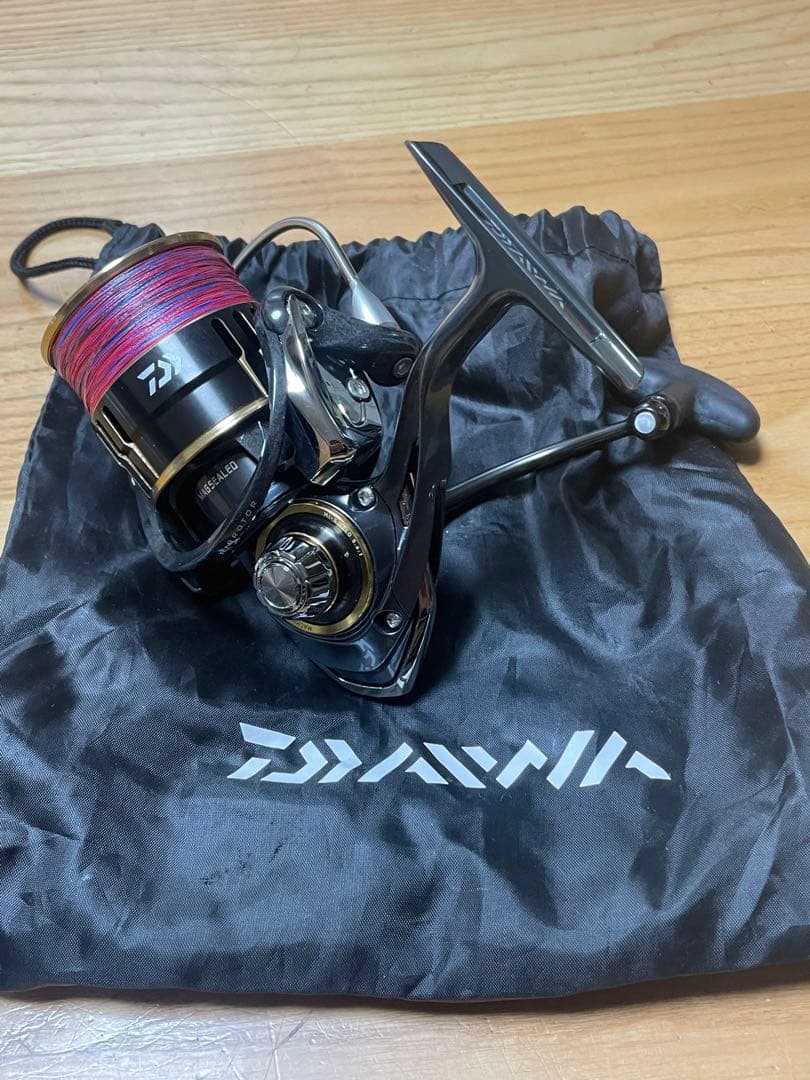 DAIWA Theory　セオリー　2510PE-H ダイワ　スピニングリールダイワ;没有明显的损伤或污渍