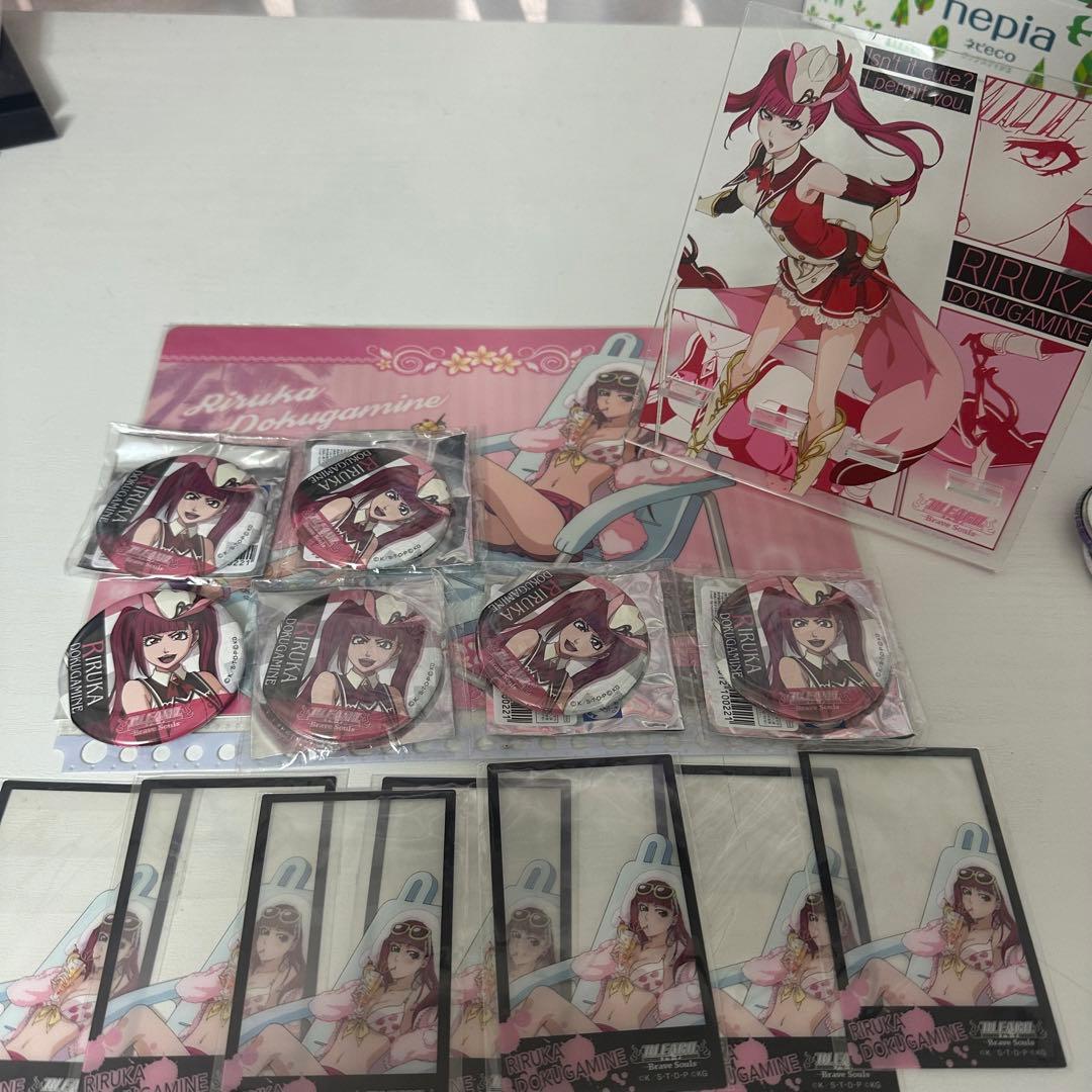 毒ヶ峰リルカ グッズ まとめ売り BLEACH有些许损伤或污渍