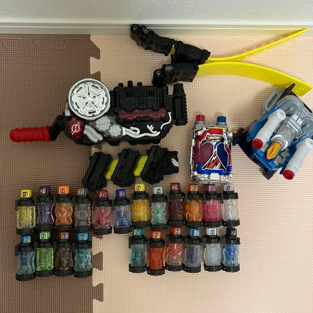仮面ライダービルド　変身ベルトセット有些许损伤或污渍