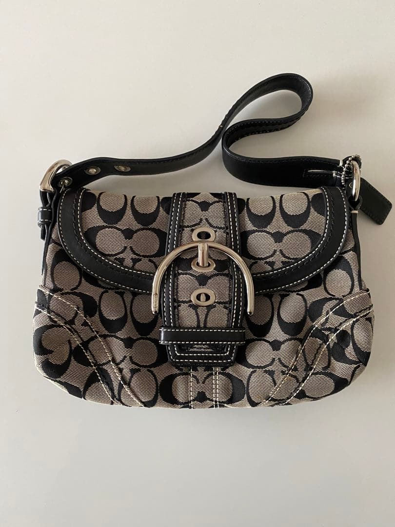 コーチ　ハンドバッグ