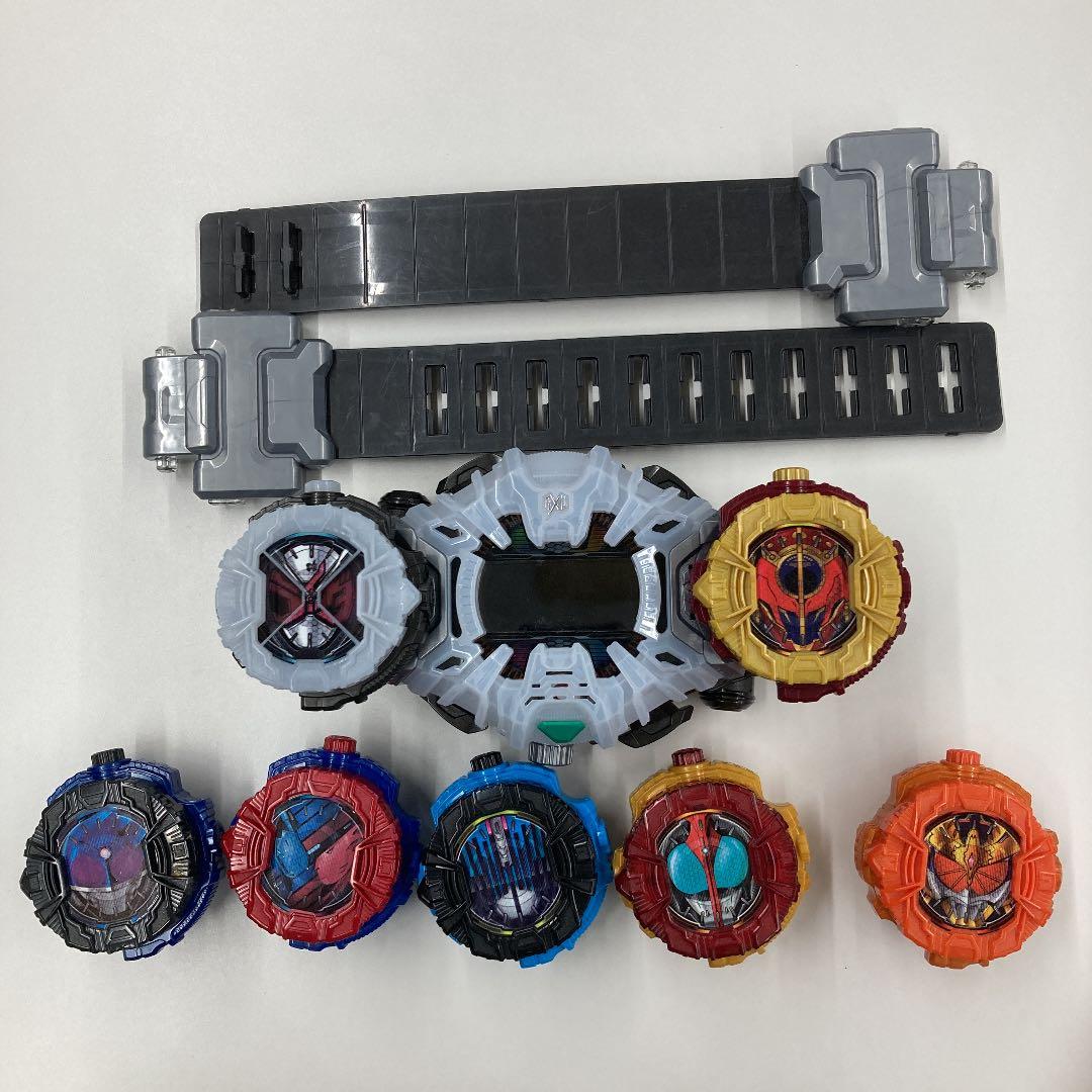 仮面ライダージオウ 変身ベルト DXジクウドライバー　ライドウオッチセット