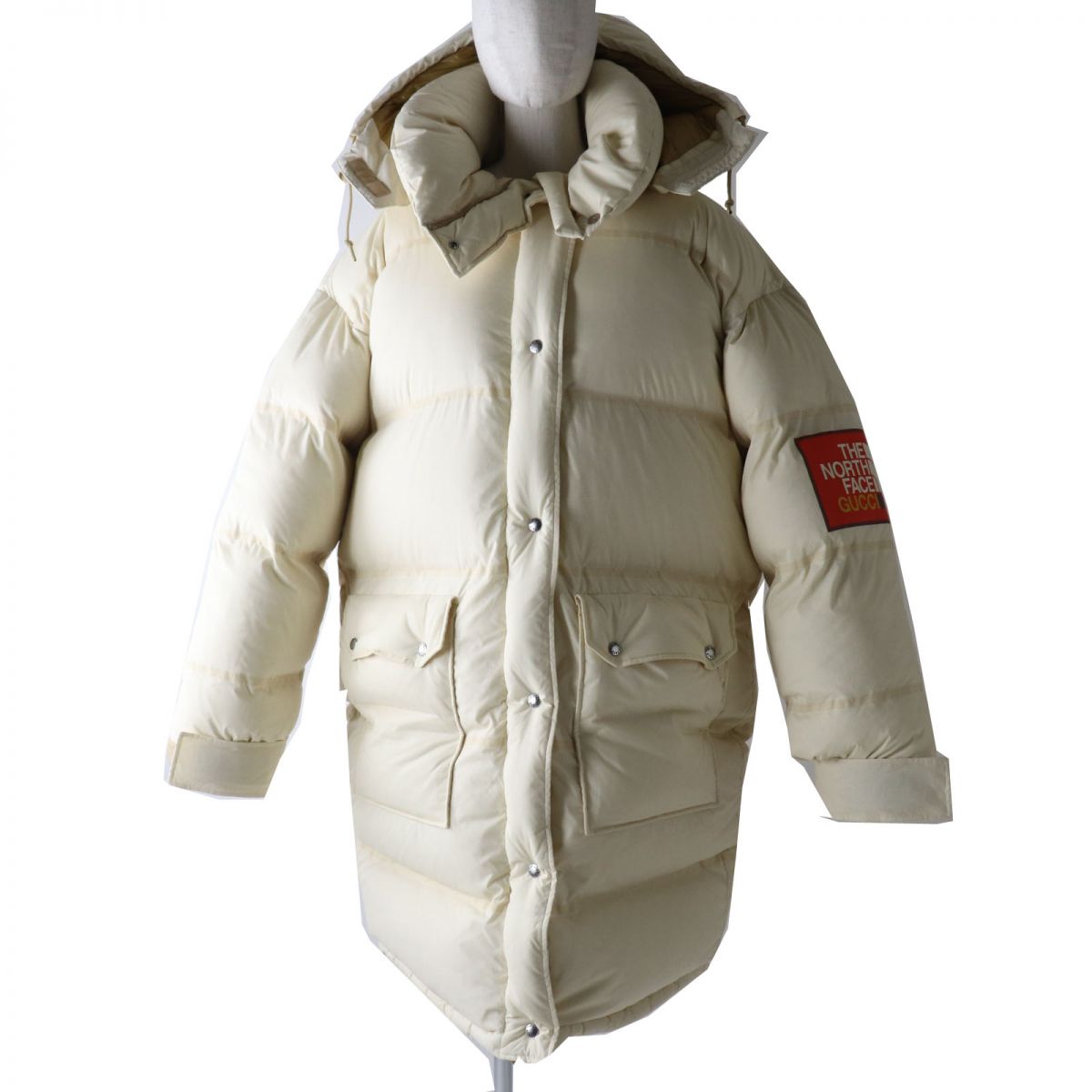 未使用品◎正規品 GUCCI ×THE NORTH FACE グッチ×ノースフェイス 22SS 671794 アームロゴフーデッドロングダウンジャケット アイボリー S【中古】