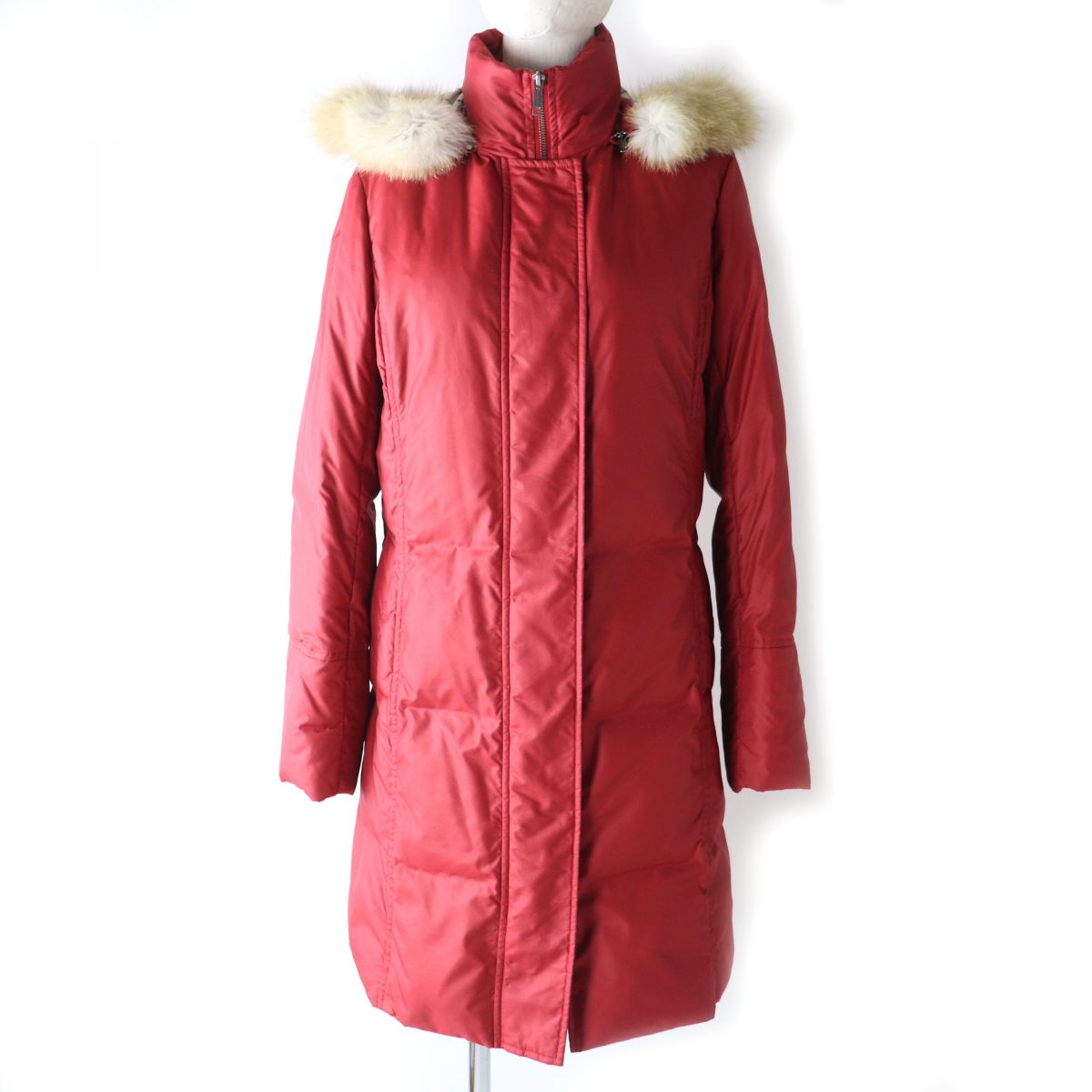 美品☆正規品 BURBERRY LONDON バーバリーロンドン FR086-797-18 フォックスファー・フード付き 裏地ノバチェック レッド 38 レディース【中古】