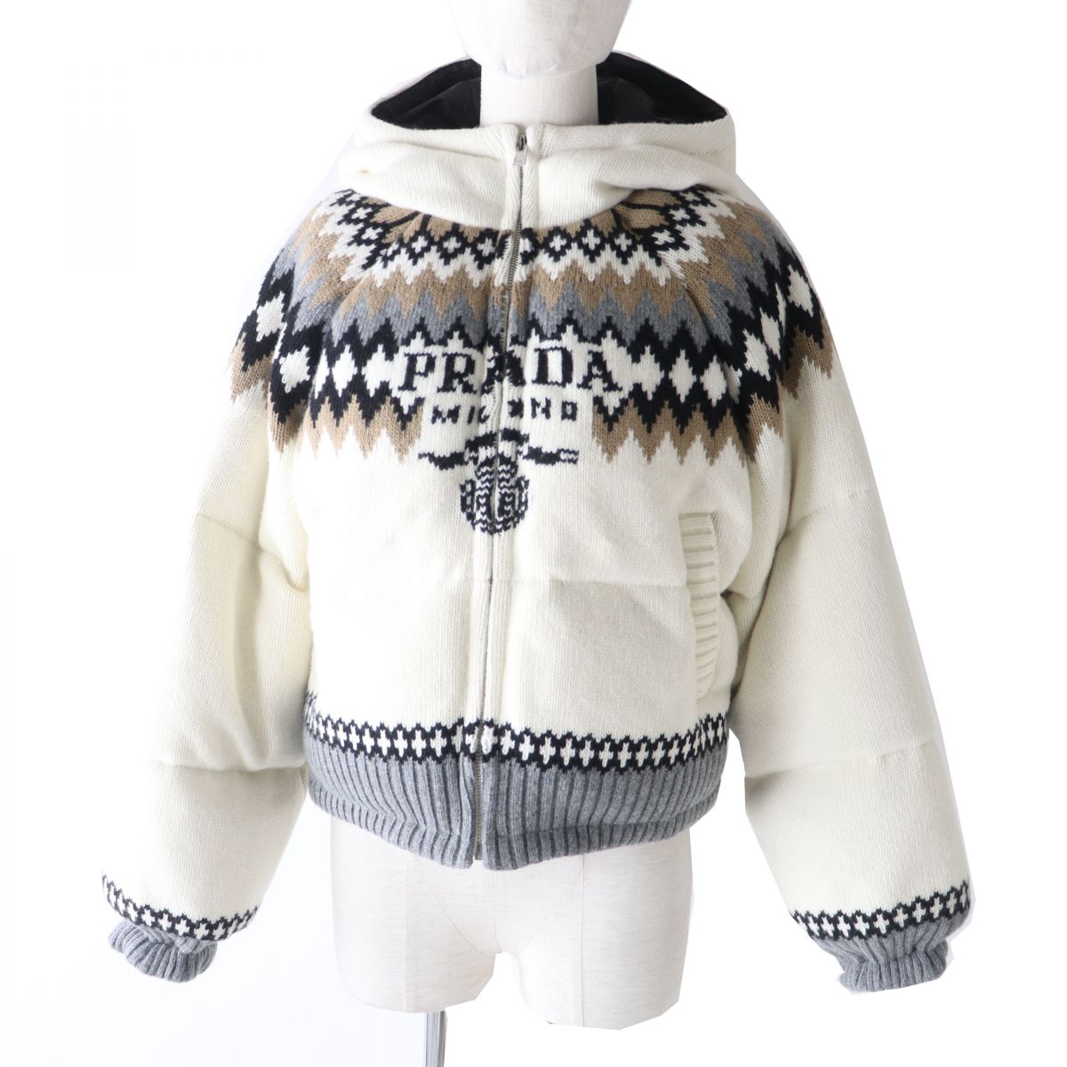 極美◎正規品 伊製 PRADA プラダ 292029 レディース カシミヤ混 フード付き ニットダウンジャケット ノルディック柄 36 タグ付【中古】