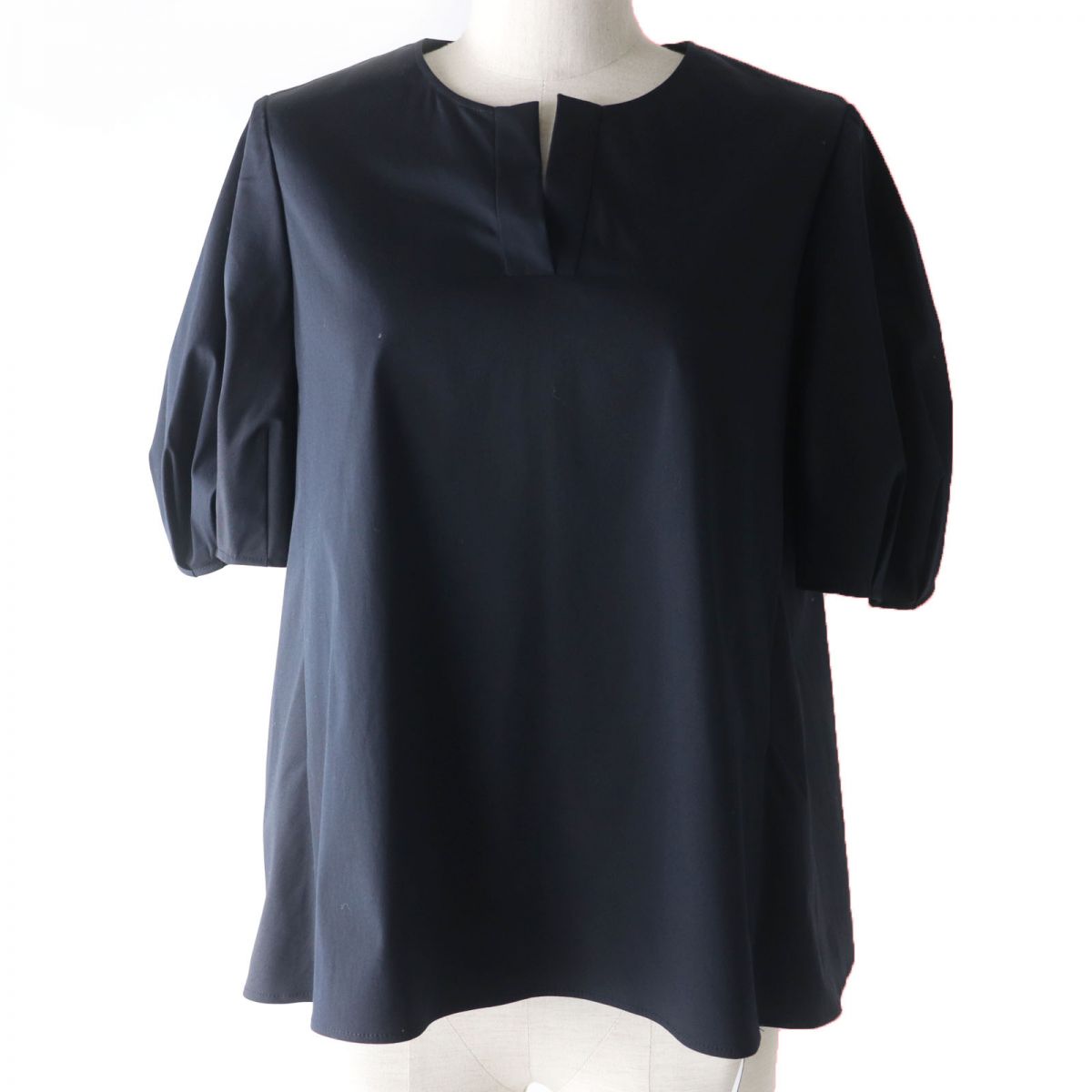 【ドンドン見直し】未使用品☆正規品 フォクシー 42772 BRUNA TOP パフスリーブ 半袖 Aライン ブラウス/トップス 黒 40 ハンガー・ガーメント付【中古】