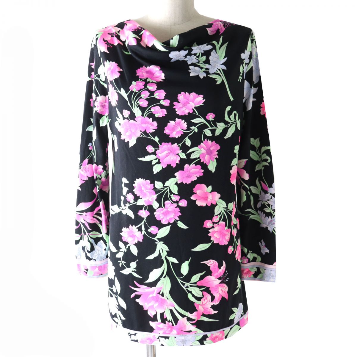 極美品△正規品 LEONARD FUCHSIA レオナール フューシャ レディース 花柄 長袖 カットソー／チュニック ブラック×ピンク系 40 イタリア製【中古】