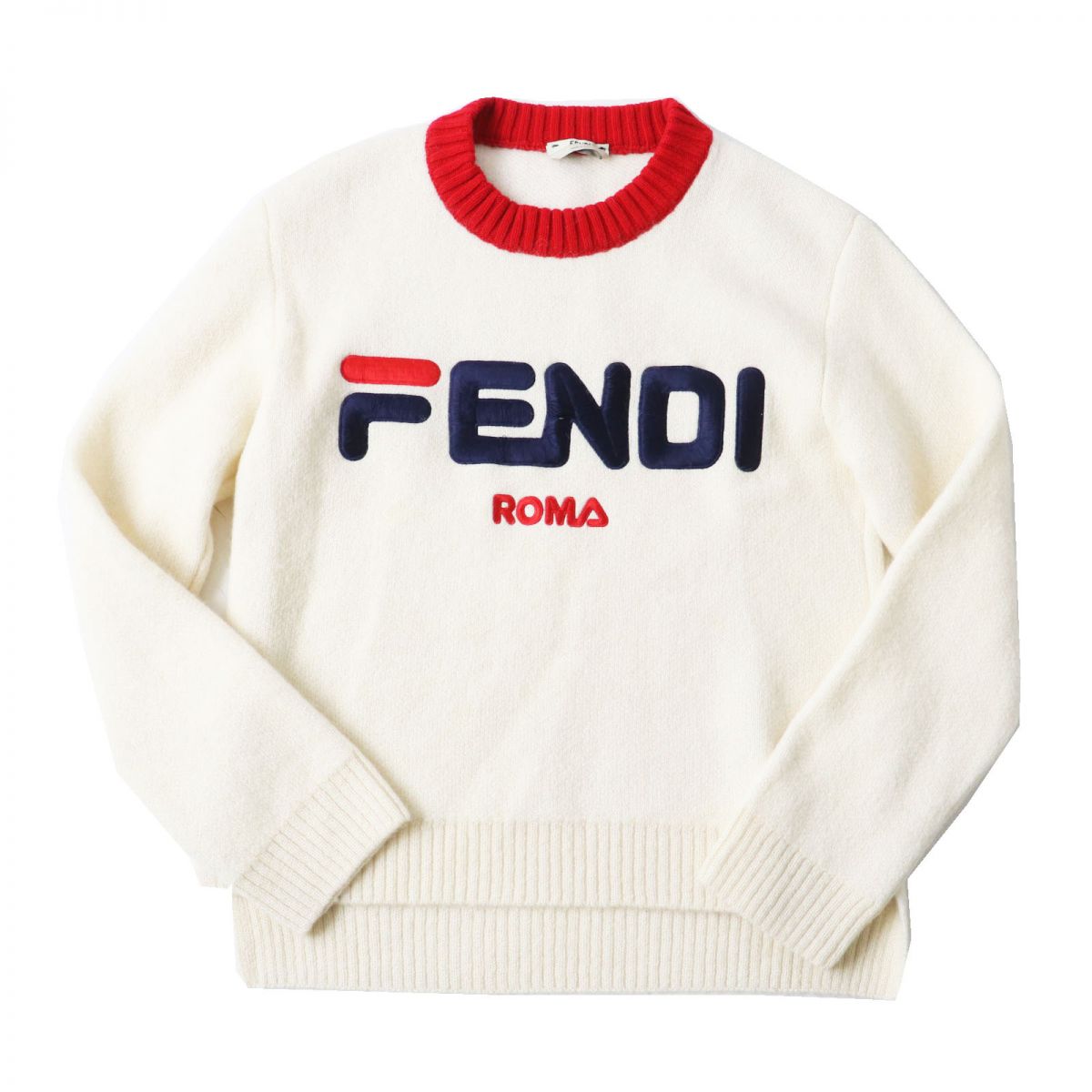良品◎正規品 伊製 FENDI×FILA フェンディ×フィラ コラボ レディース フロントロゴ刺繍 シルク混 長袖 ニットプルオーバー アイボリー 40【中古】