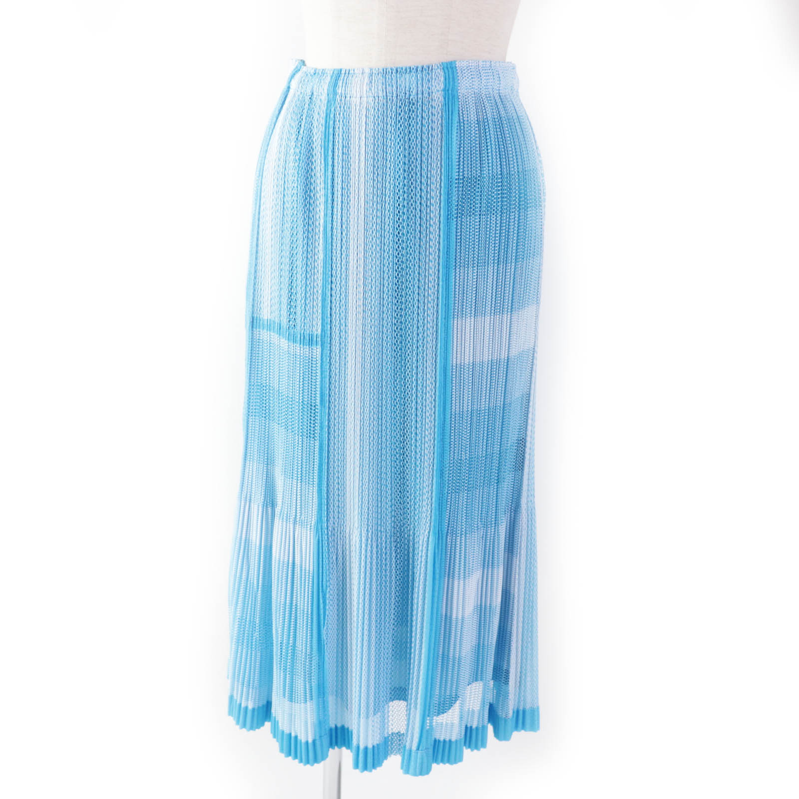 極美品◎PLEATS PLEASE プリーツプリーズ イッセイミヤケ PP71-JG723 ペチコート付き メッシュ ロングスカート ライトブルー ホワイト 2 日本製 正規品 レディース【中古】
