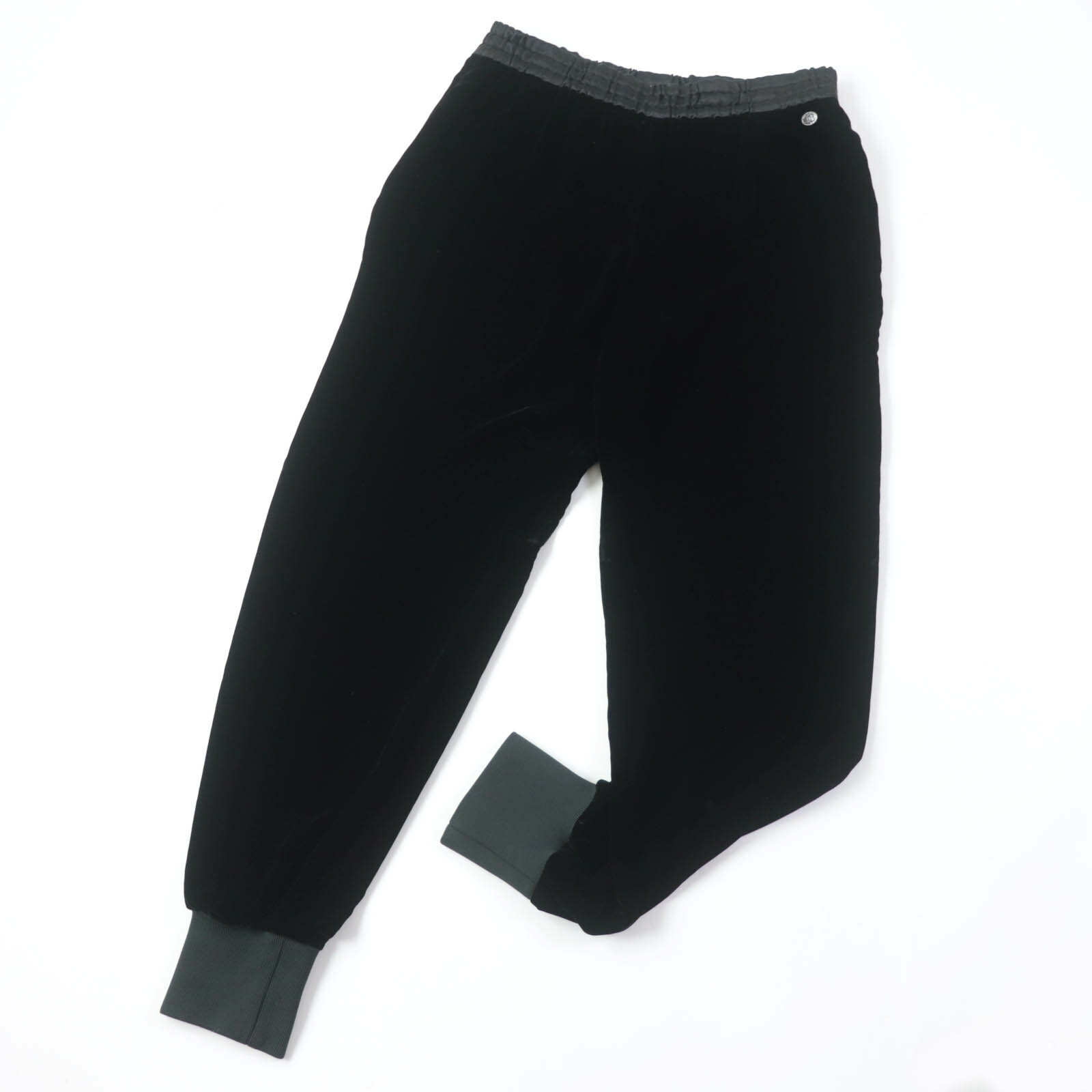 美品☆CHANEL シャネル P65297 シルク混 ココマークボタン付 ベロア パンツ ボトムス ブラック 42 フランス製 正規品 レディース【中古】