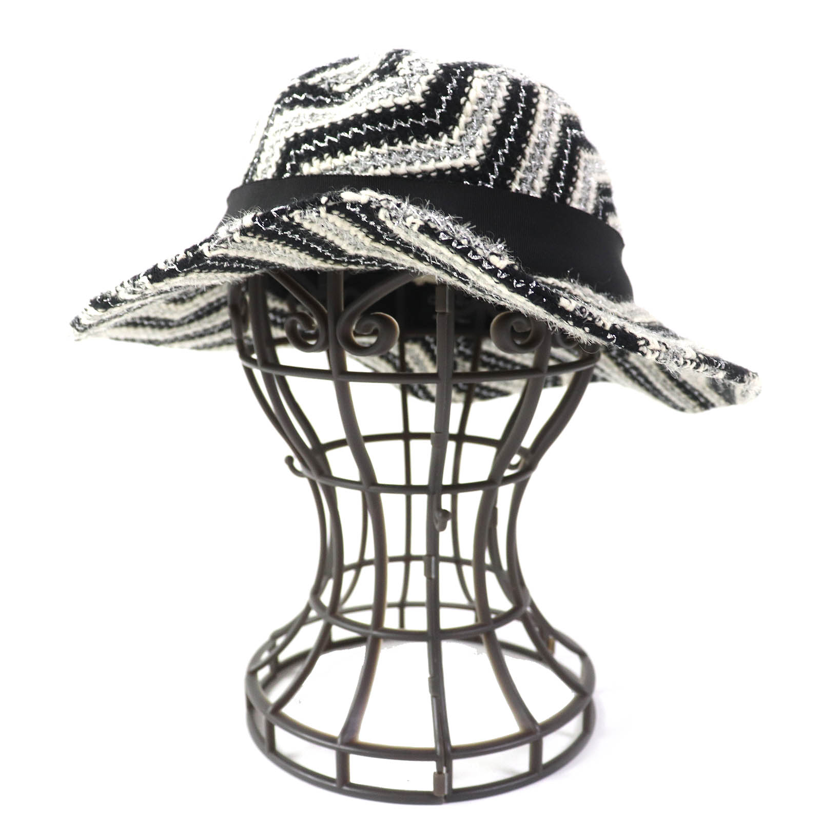 美品△CHANEL シャネル ヴィンテージ 希少 ラメ入り ツイード ハット 帽子 ブラック ホワイト シルバー 57 箱付き フランス製 レディース【中古】