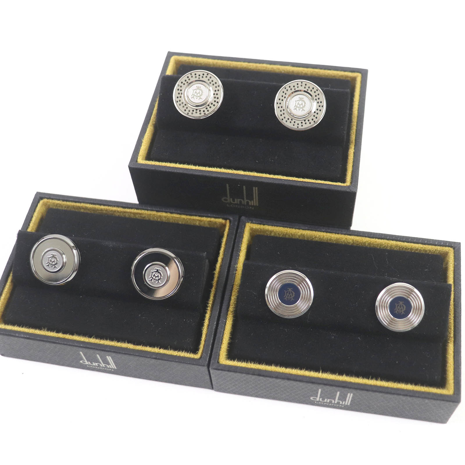 極美品□Dunhill ダンヒル サークルモチーフ ロゴ入り カフリンクス カフスボタン 三点セット シルバー ケース・カード付き メンズ【中古】