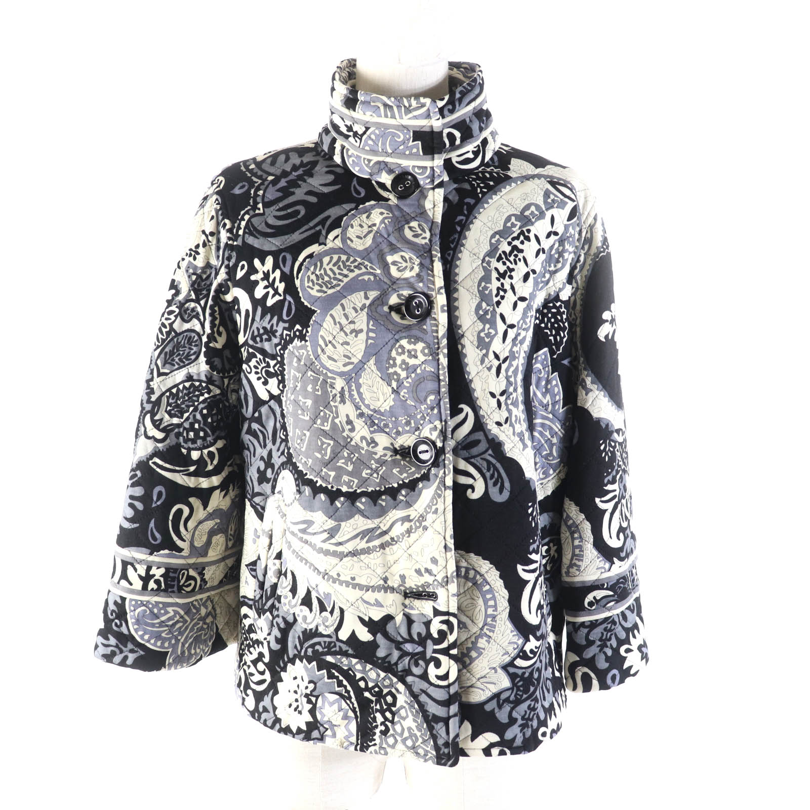 極美品★LEONARD FASHION レオナール ファッション ロゴボタン付 ペイズリー柄 キルティング ジャケット マルチ L 日本製 正規品 レディース【中古】