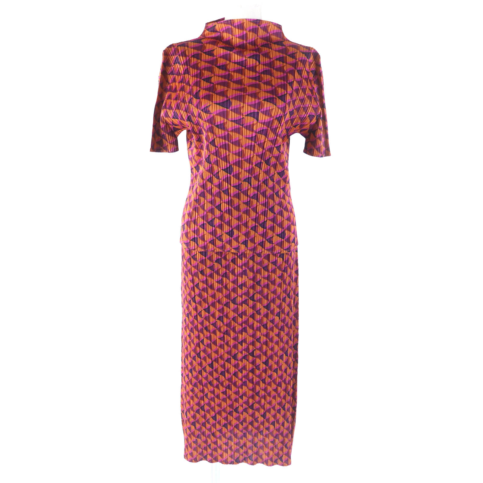 極美品★PLEATS PLEASE プリーツプリーズ イッセイミヤケ PP43-JK951/PP43-JG954 幾何学 総柄 半袖カットソー＋スカート セットアップ マルチ 4/2 日本製 正規品【中古】