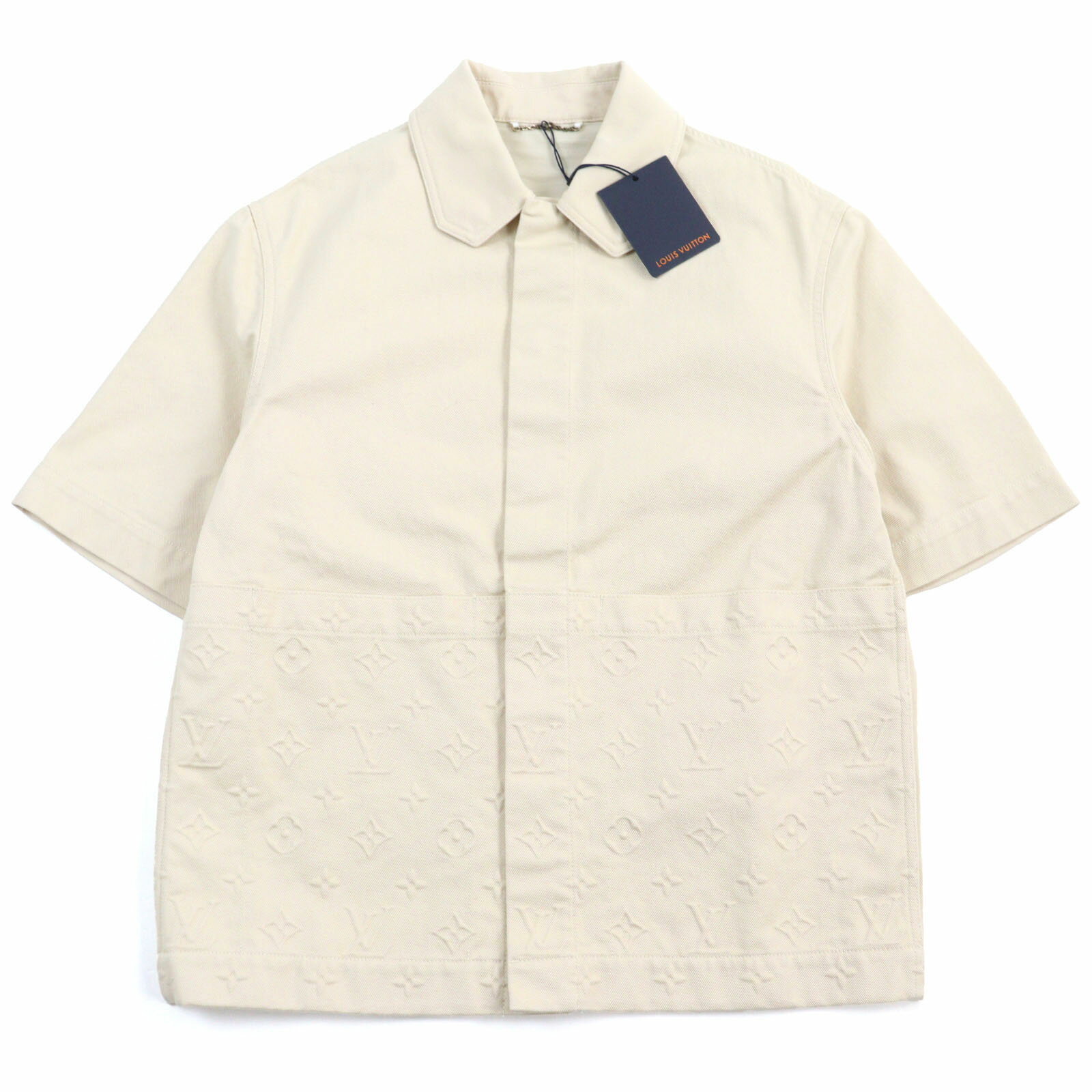 未使用品○LOUIS VUITTON ルイヴィトン 23SS HOS46W コットン100% ロゴプレート付き エンボス加工 比翼仕立て LVデニムワークモノグラムシャツ アイボリー S イタリア製 正規品 メンズ【中古】