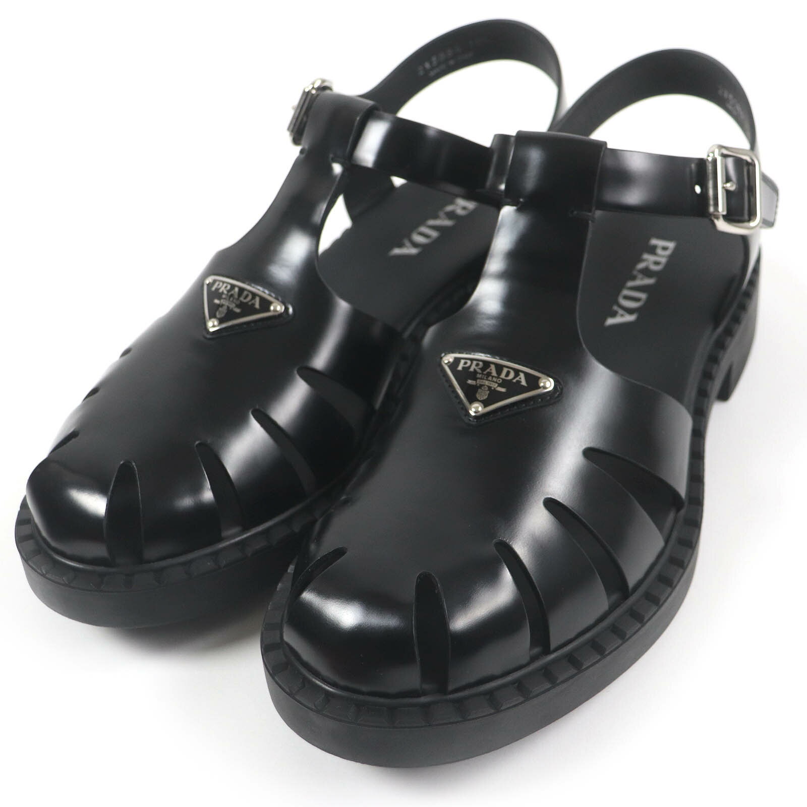 未使用品□PRADA プラダ 2X3084 トライアングルロゴ ブラッシュドレザー フィッシャーマン グルカサンダル ブラック 10.5 箱・保存袋付き イタリア製 メンズ【中古】