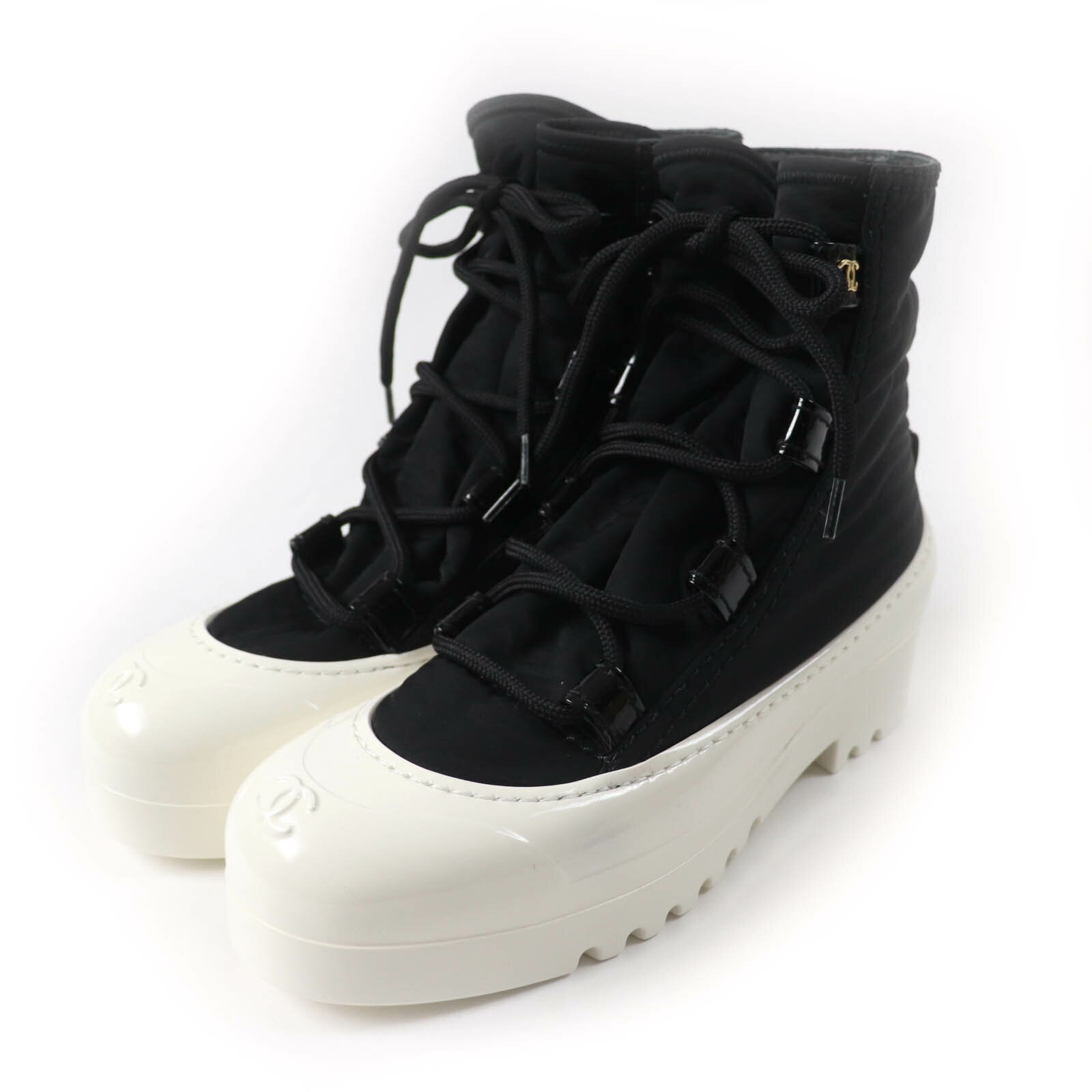 未使用品★CHANEL シャネル G35140 19B ココマーク レースアップ ナイロン パテントレザー ショートブーツ ブラック ホワイト 37 箱付き イタリア製 レディース【中古】