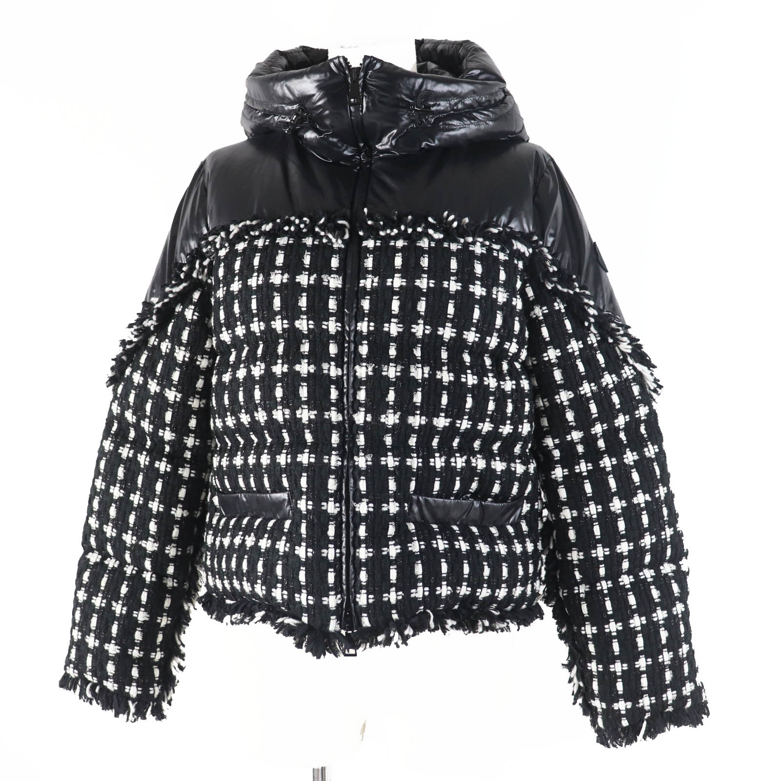 未使用品◎MONCLER モンクレール 2021年製 GINAVELLE ワッペン・フード付き ツイード切替 ダウンジャケット ブラック ホワイト 0 正規品【中古】