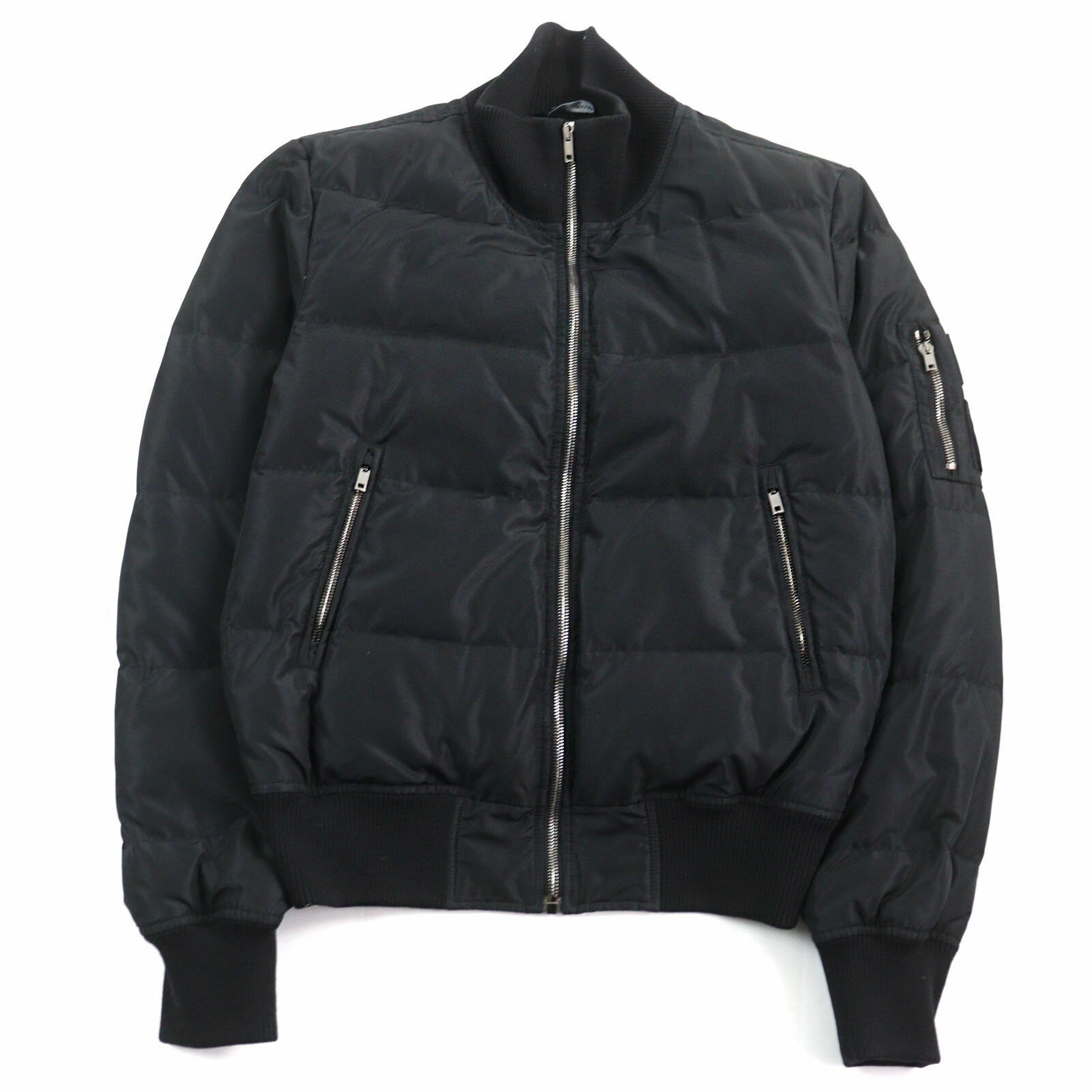 美品○DOLCE&GABBANA ドルチェ＆ガッバーナ G9L23T 黒タグ メタルロゴプレート付き ジップアップ ボンバーダウンジャケット ブラック 46 イタリア製 正規品 メンズ【中古】