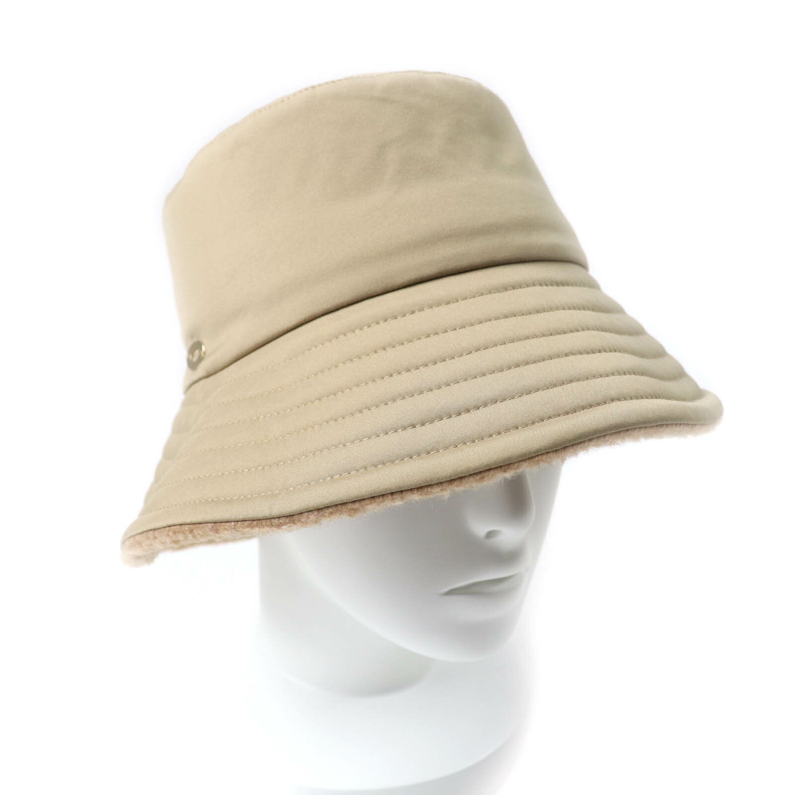 極美品★Loro Piana ロロピアーナ カシミヤ シルク混 ロゴプレート付 ムートンファー バケットハット 帽子 ベージュ S イタリア製 正規品 レディース【中古】