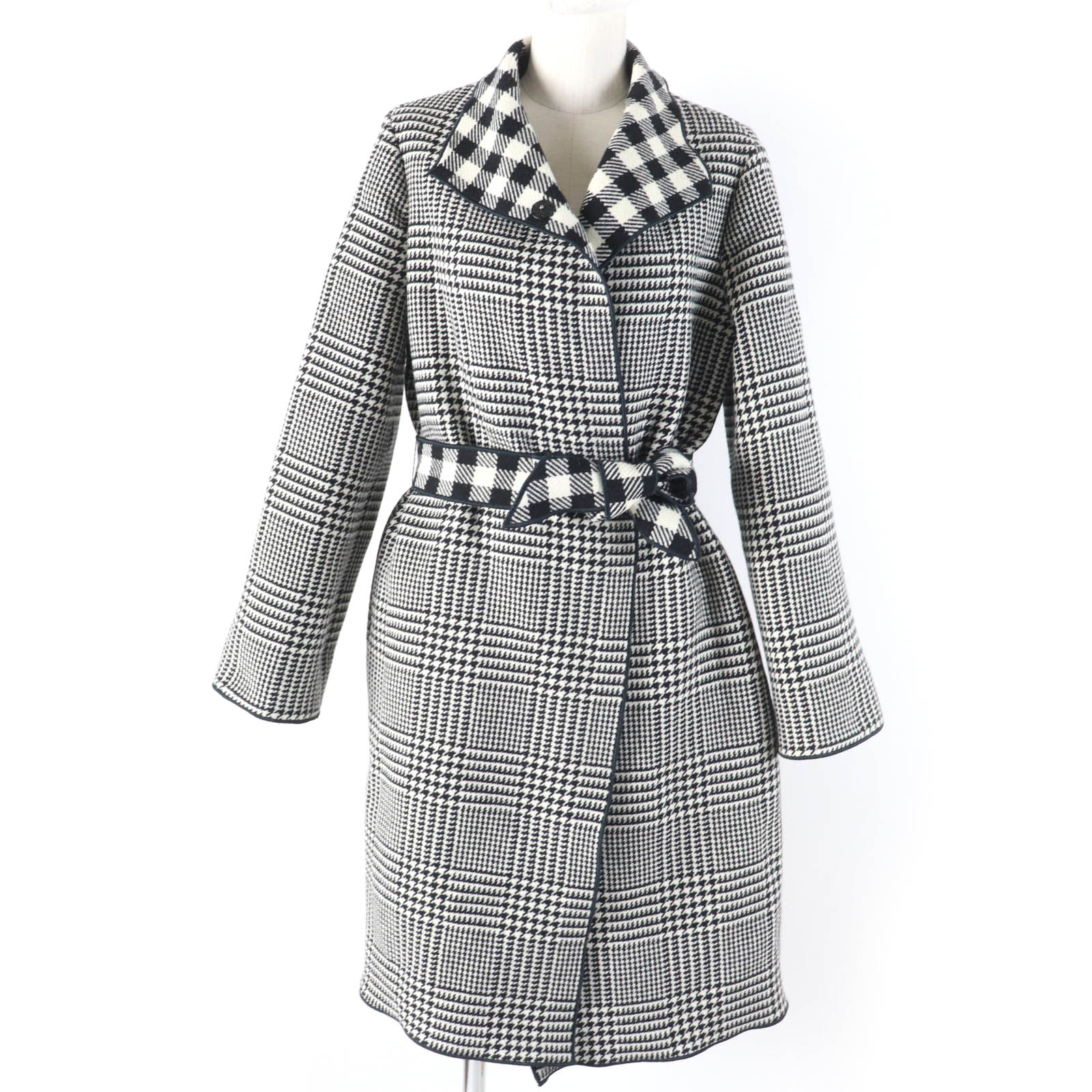 極美品☆EMPORIO ARMANI エンポリオ アルマーニ 黒タグ ウール 千鳥格子柄 ベルト付 コート ブラック 38 ブルガリア製 正規品 レディース【中古】