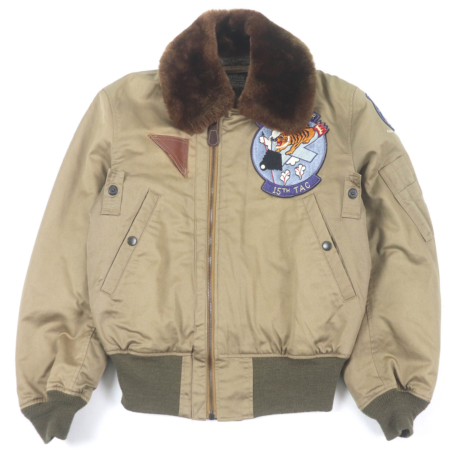 美品□BUZZ RICKSONS バズリクソンズ M13767 B-15A 裏アルパカ ワッペン フライトジャケット 中綿 ブルゾンジャケット カーキ 36 メンズ【中古】