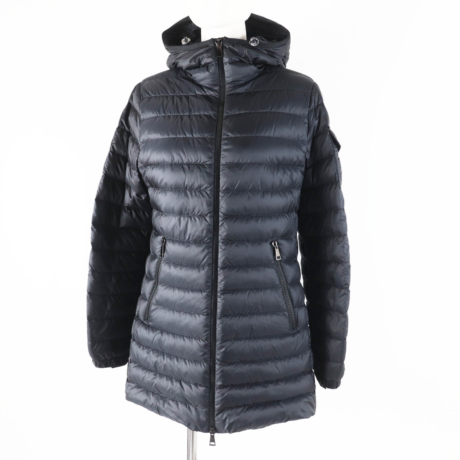 美品◎MONCLER モンクレール 2021年製 MENTS ワッペン・フード付き ダウンコート ブラック 1 正規品 レディース【中古】