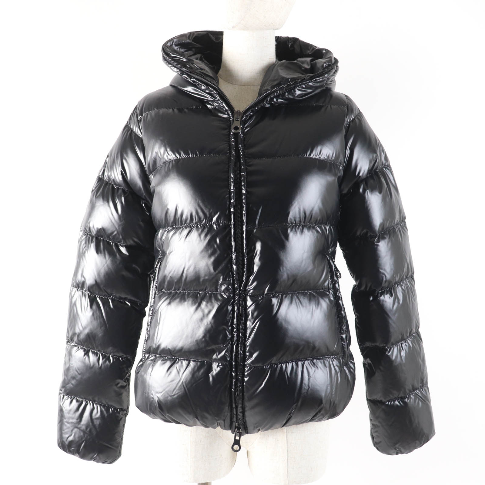 未使用品☆DUVETICA デュベティカ THIACINQUE ティアシンク ZIP UP フード付 ダウンジャケット ブラック 40 正規品 レディース【中古】