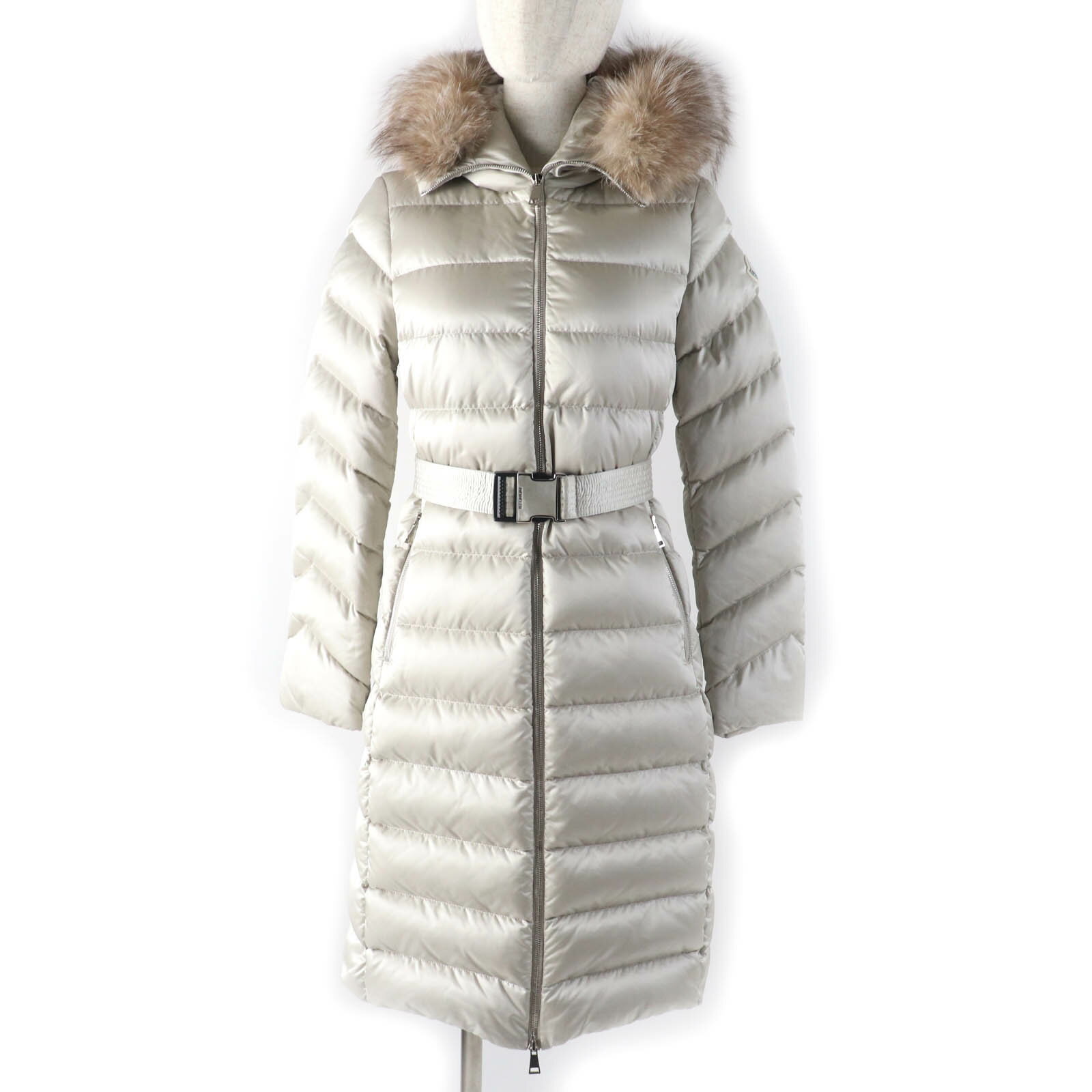極美品☆MONCLER モンクレール 22AW LEERSIE ブルーフォックスファー・フード・ベルト付 ダウンコート ライトグレー 00 正規品 レディース【中古】