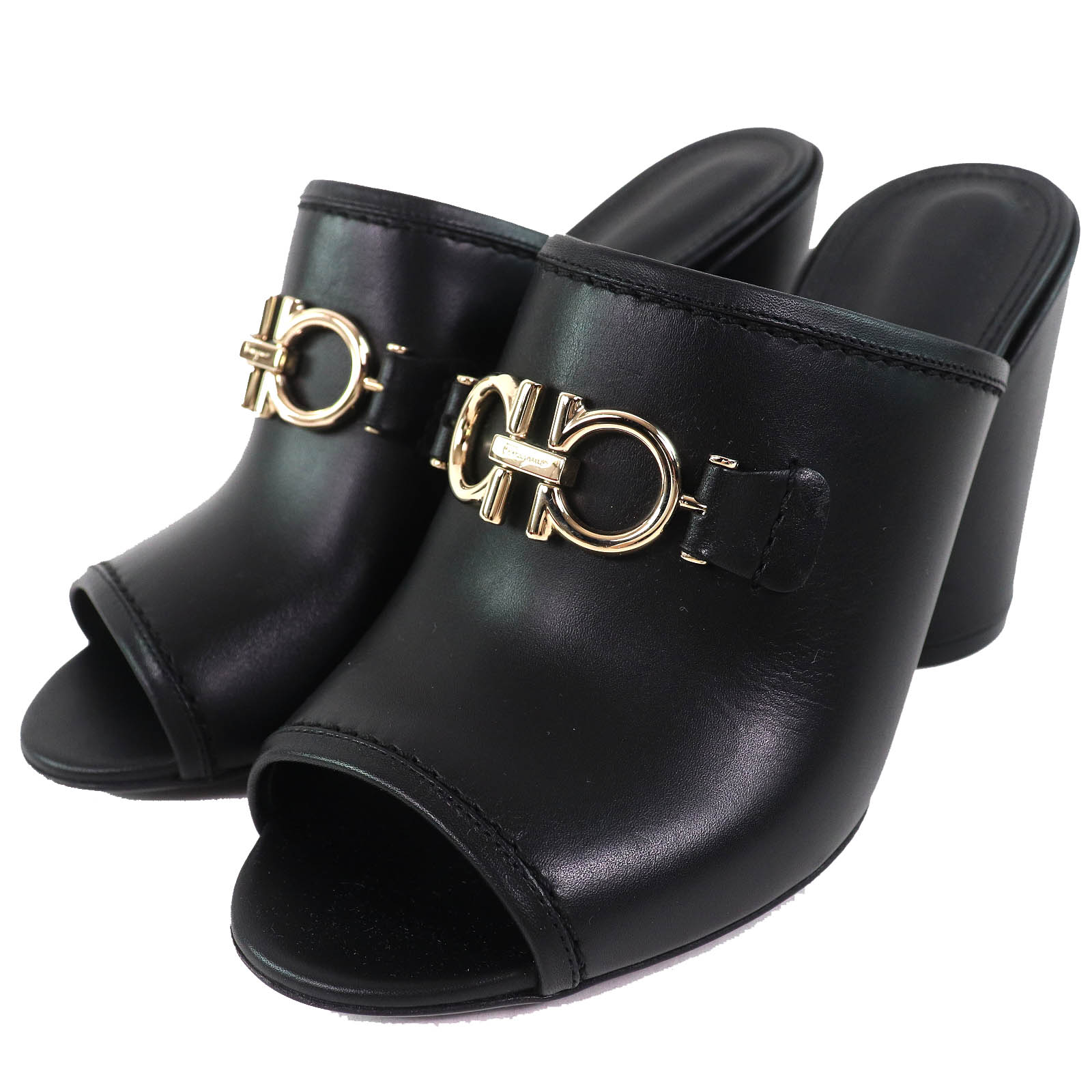 極美品△Salvatore Ferragamo サルヴァトーレフェラガモ ガンチーニ オープントゥ レザー ミュール サンダル チャンキーヒール ブラック ゴールド金具 6 保存袋付き イタリア製 レディース【中古】