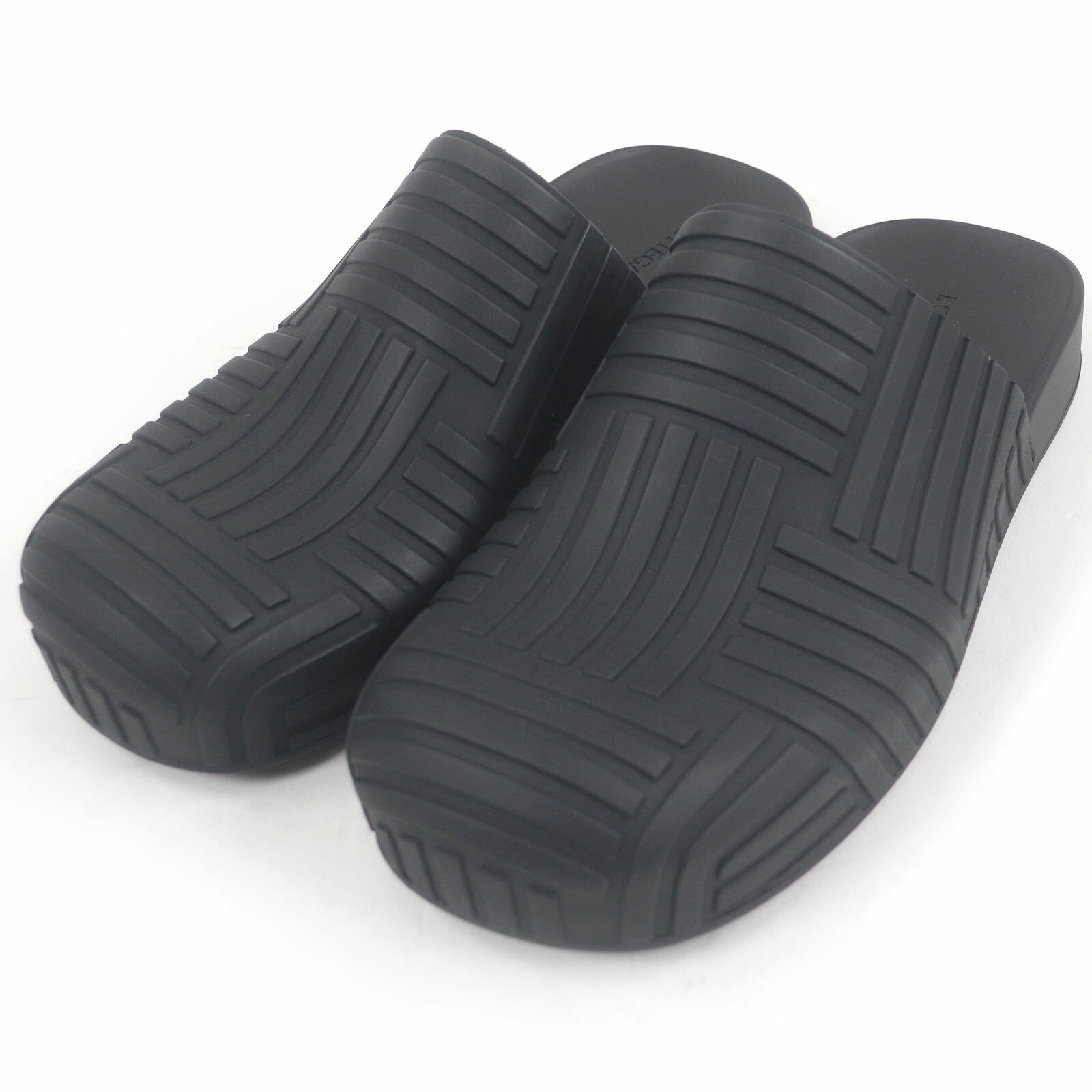 未使用品□BOTTEGAVENETA ボッテガヴェネタ 690104 SLIDER SANDAL ラバー イントレチャート スライダーサンダル ブラック 42 保存袋付き イタリア製 メンズ【中古】