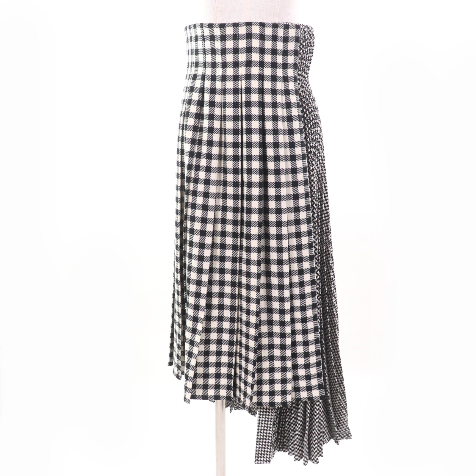 未使用品☆Christian Dior クリスチャンディオール 251J52S1269 チェック・千鳥格子柄 アシンメトリー ウール100％ プリーツ ロングスカート ブラック系 40 フランス製 正規品 レディース【中古】