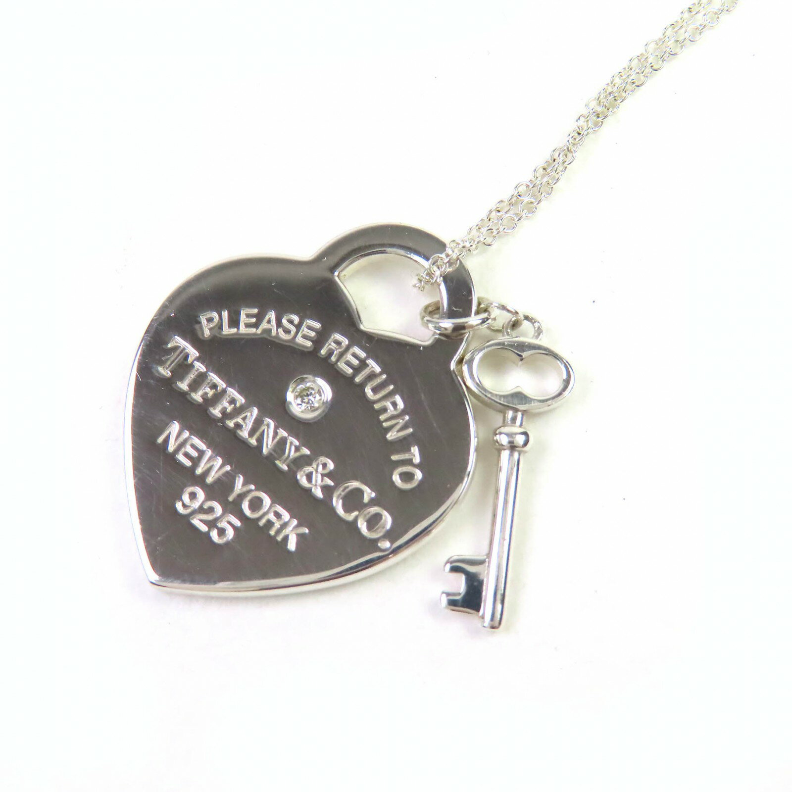 美品△TIFFANY&Co. ティファニー リターントゥティファニー ハート タグ キー ペンダント AG925 1Pダイヤモンド ネックレス 現行品 シルバー 箱・保存袋付き 重量7.01g レディース【中古】