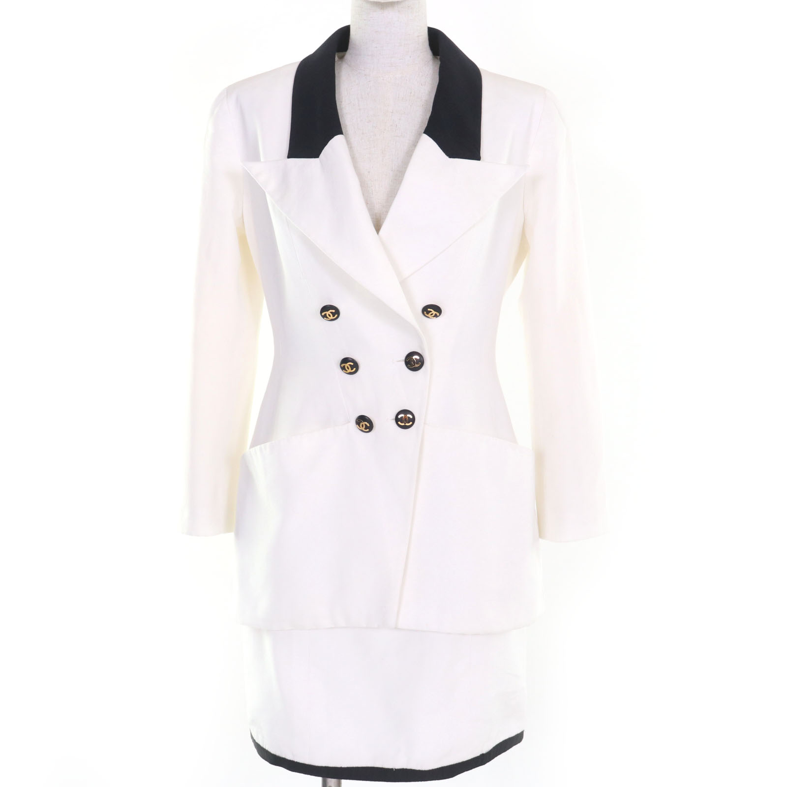極美品◇CHANEL BOUTIQUE シャネルブティック ヴィンテージ コットン100％ 裏地シルク100％ ココマークボタン付き スーツ ジャケット スカート セットアップ ホワイト ブラック 36 フランス製 レディース【中古】