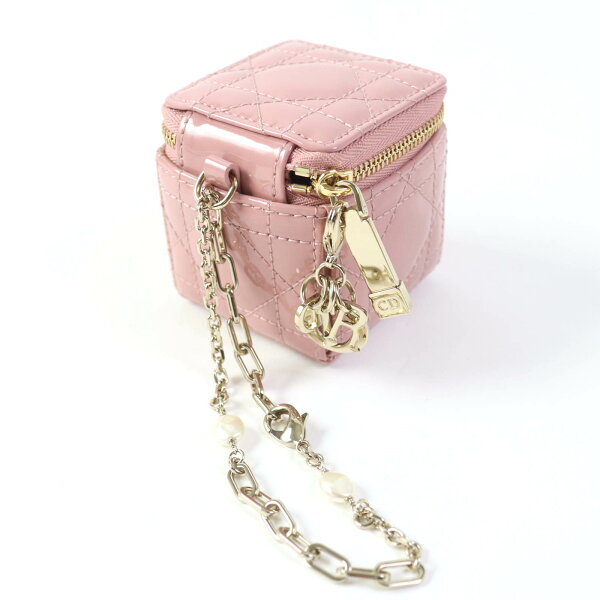 極美品☆Christian Dior クリスチャンディオール S0976OVRB LADY DIOR ロゴチャーム・ストラップ付 エナメル キューブ マイクロポーチ ピンク 箱・保存袋付き イタリア製 レディース【中古】